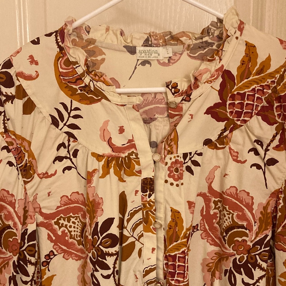 Floral Print Women's Blouse - Picture 5 of 13